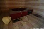 Love Hotel Tub